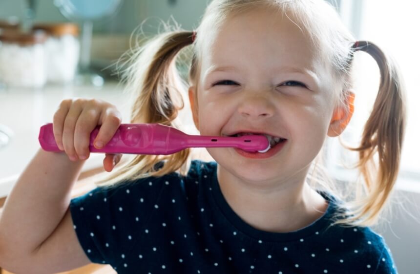 Come Lavarsi Bene I Denti Con Lo Spazzolino Elettrico